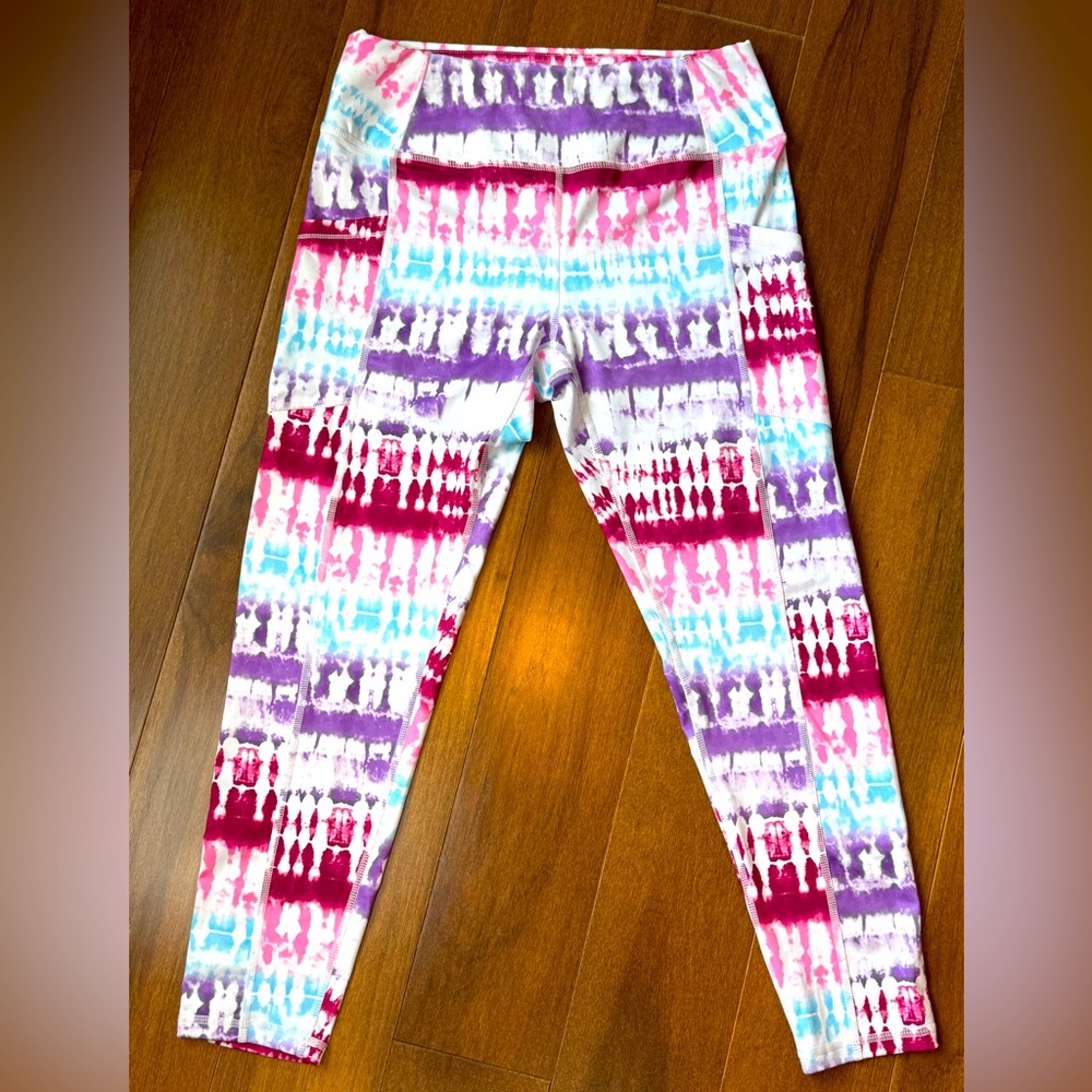 NWOT PRO PLAYER Colorful Leggings